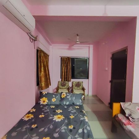 Krishna Homestay Garudeshwar Zewnętrze zdjęcie