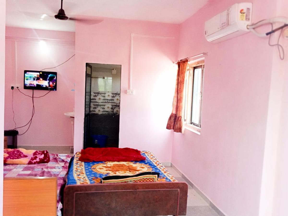 Krishna Homestay Garudeshwar Zewnętrze zdjęcie